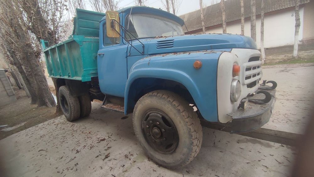 Зил сотилади яхши холатта