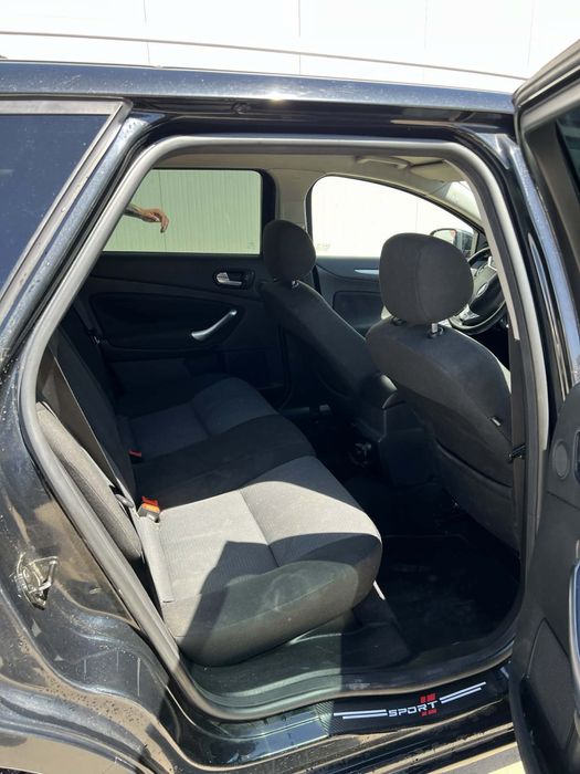Vand ford mondeo mk4 2008 propietar in acte