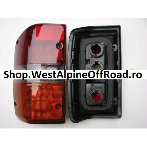 Lampa spate stop semnalizare NISSAN PATROL Y60 - usor fumurii