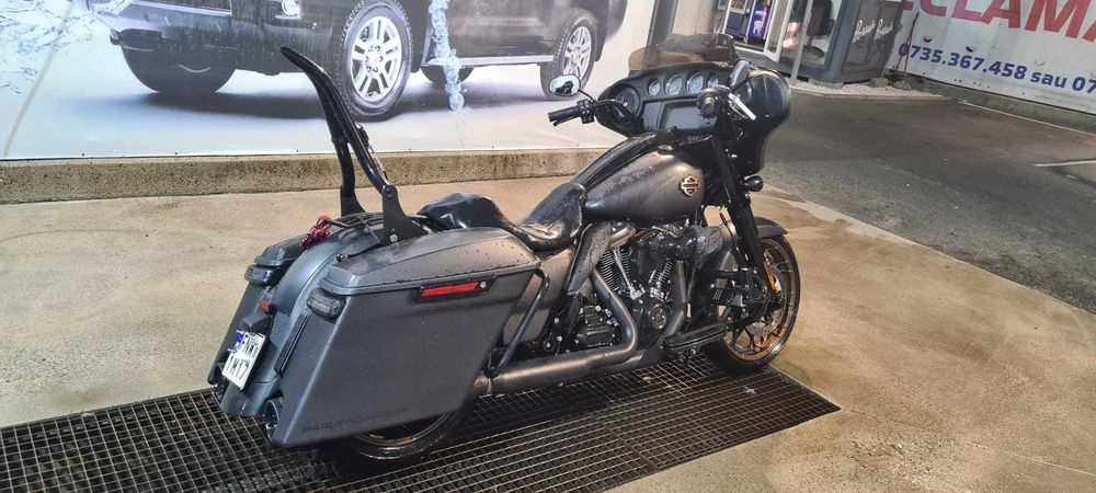 Harley Davidson Street Glide ST - inmatriculata RO