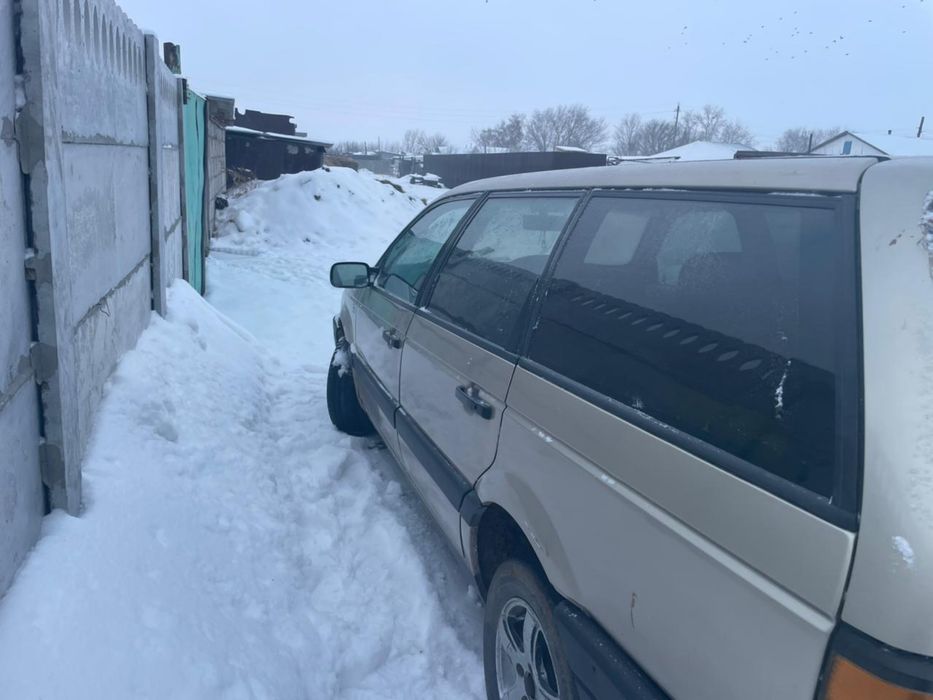 Продам Passat B3 универсал