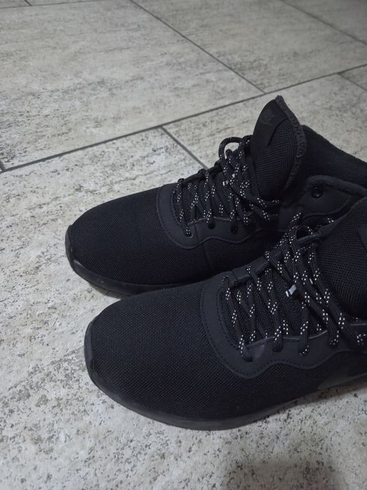 Adidași nike, timberland