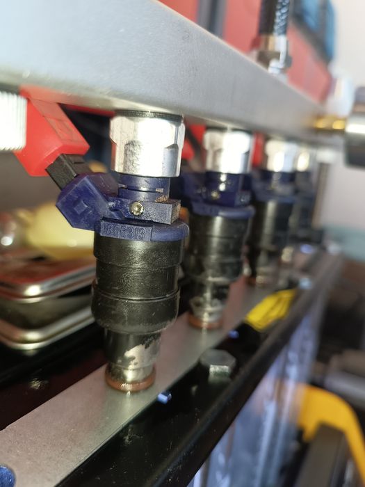 Професионална диагностика и почистване на БЕНЗИНОВИ ДЮЗИ