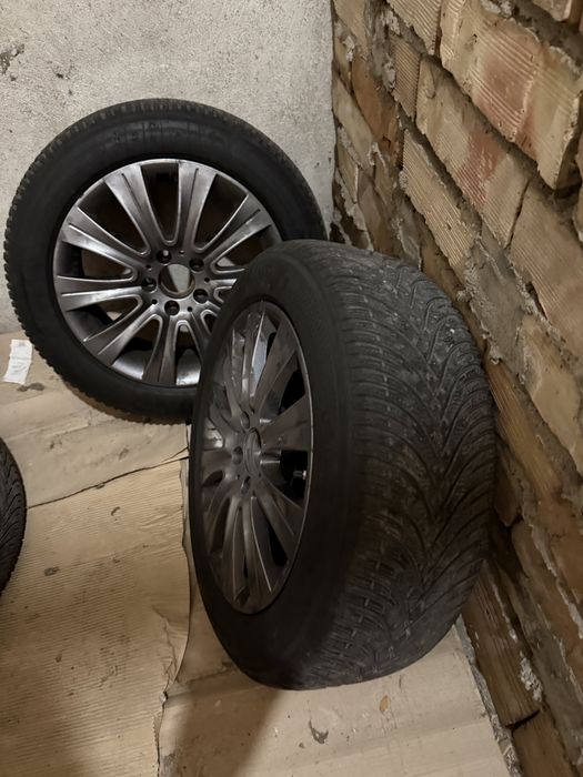 Джанти със зимни Гуми 225/55/17 мерцедес w213
