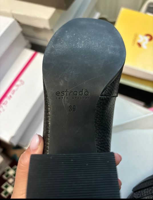 Pantofi toc 39 noi