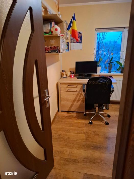 Oferta direct proprietar , apt 4 camere , et 2,mobilat/utilat, Cfectii — fotografia 3