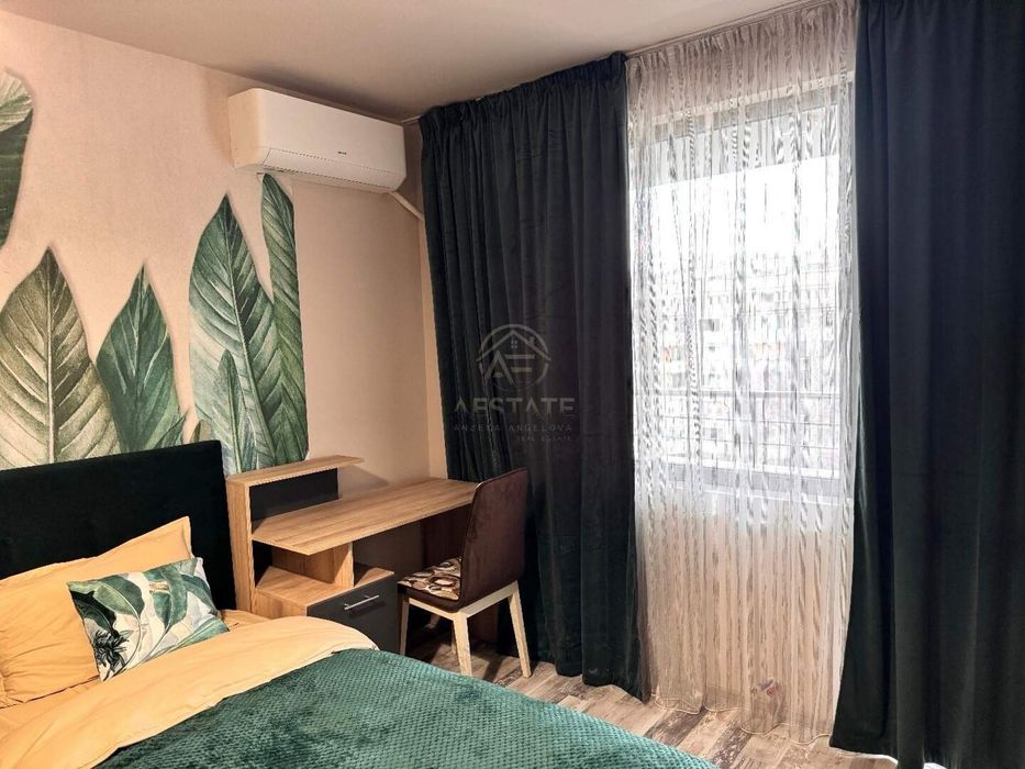 Продава се Тристаен апартамент в Плевен, Дружба 3 - 93 кв.м за 1484 €/кв.м - Снимка #14