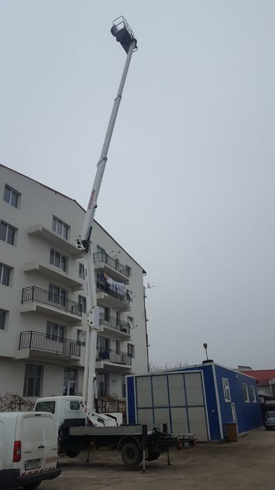 Inchiriere Nacela PRB 18 m - 120 lei/ora; inchiriem nacele electrice