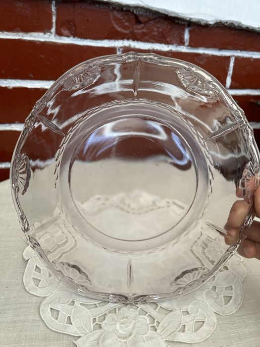 Стари стъклени купи