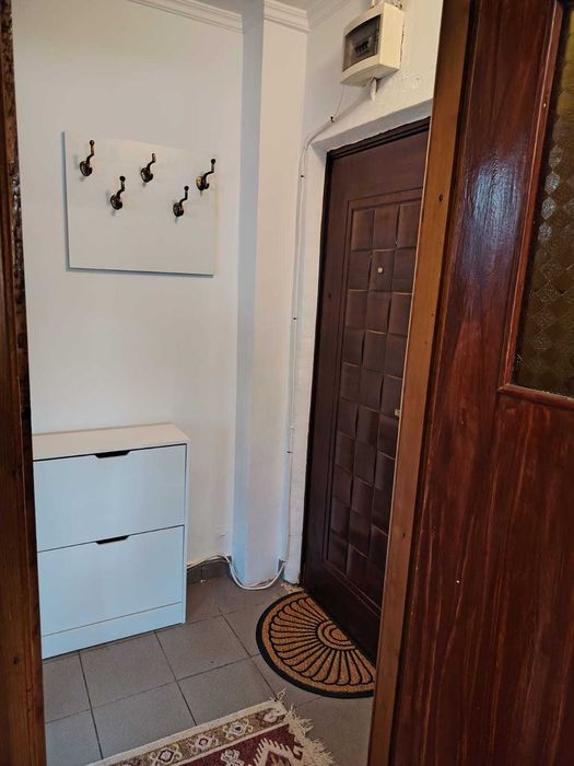 garsoniera de închiriat în Mioveni