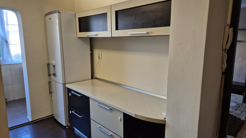 Chirie aparate cu 3 camere complet utilat