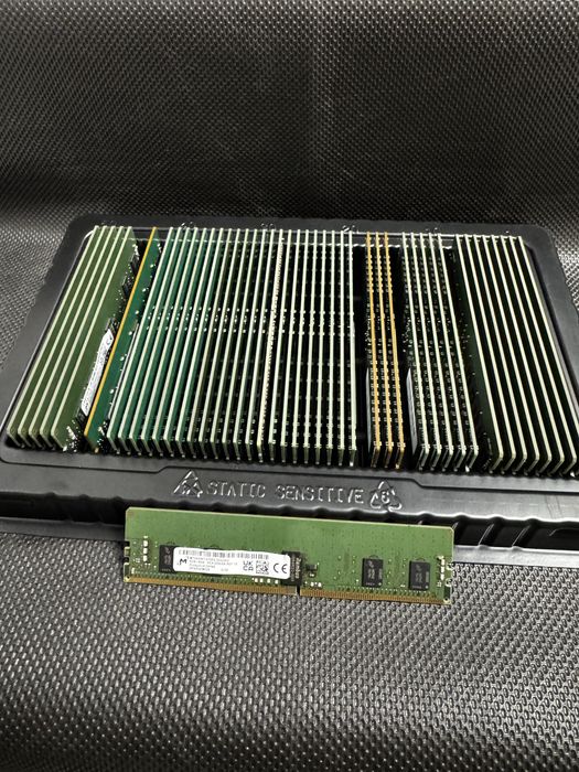 Memorii ram ddr4 server workststion ecc 8gb 3200mhz