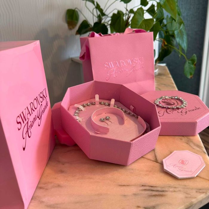 Set Swarovski Angelic Ariana Grande//Premium
