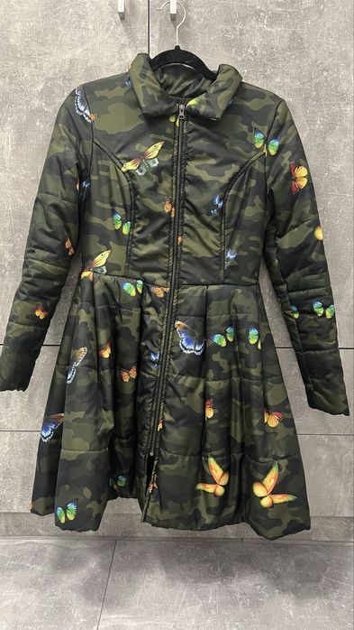 Яке на марката NIKOLE Collection