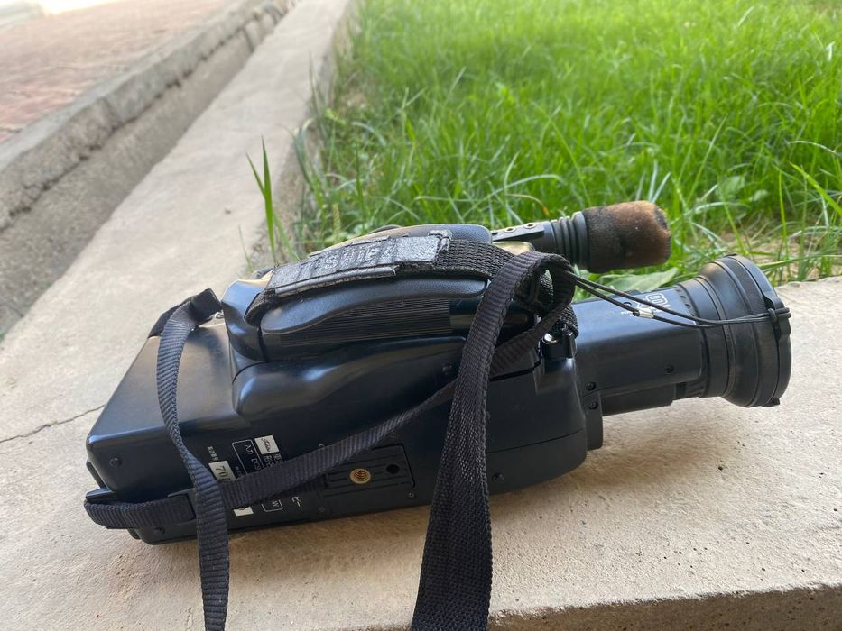 Fotokamera sotiladi xolati yaxwi