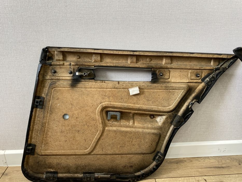 Дверные карты бмв Е34