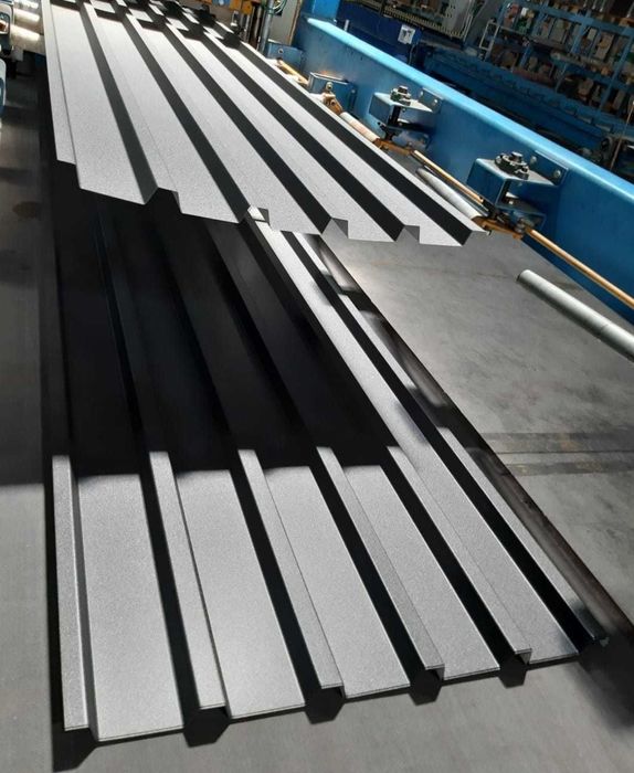 Oferta pe stoc ! 
Tabla Cutata H35 fațadă RAL 7016 gri antracit mat 6m