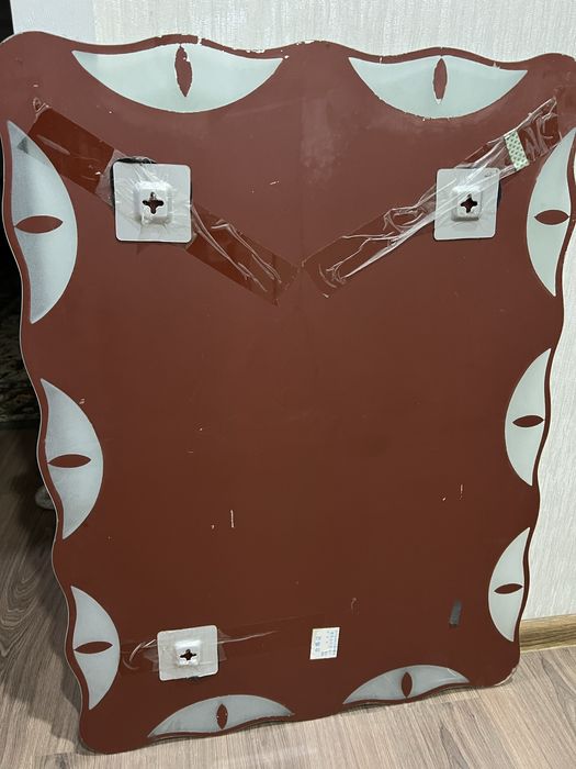 Продам зеркало для ванной