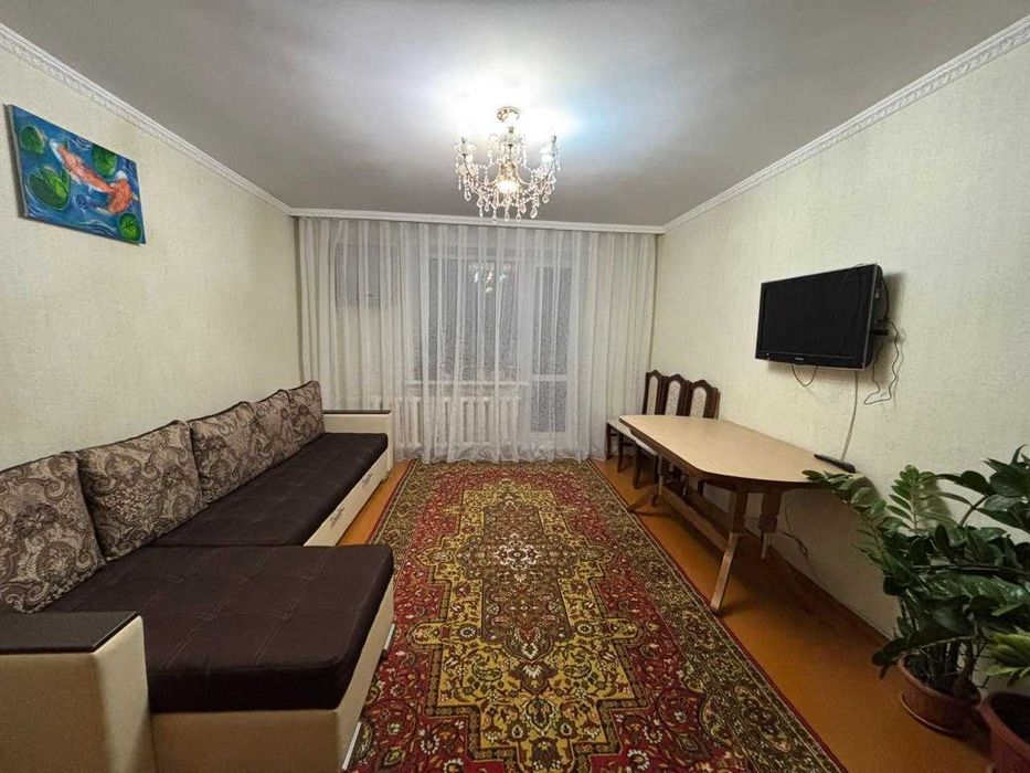 Продается 3 комнатная квартира в 9 мкр