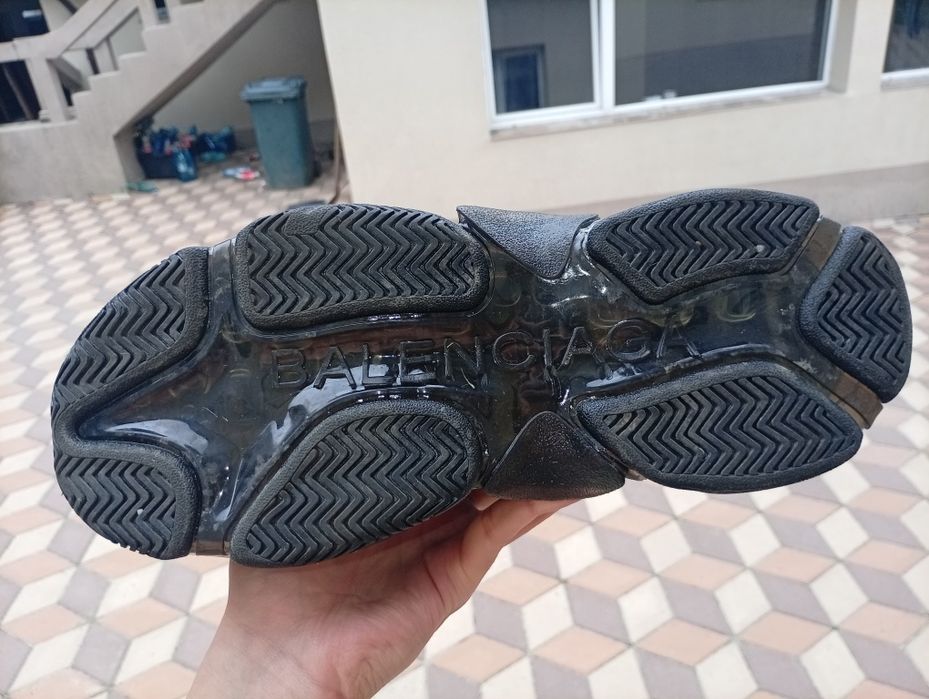 Balenciaga 1 pe 1 black