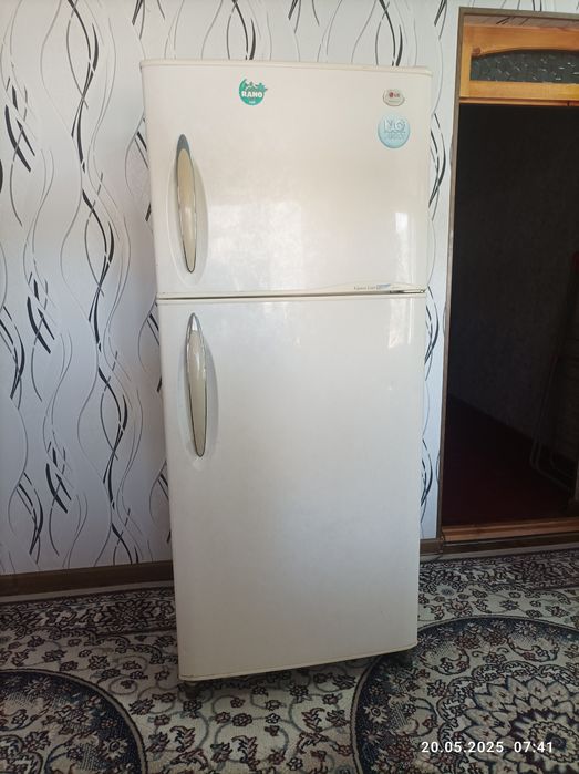 Xoladilnik lg sotiladi