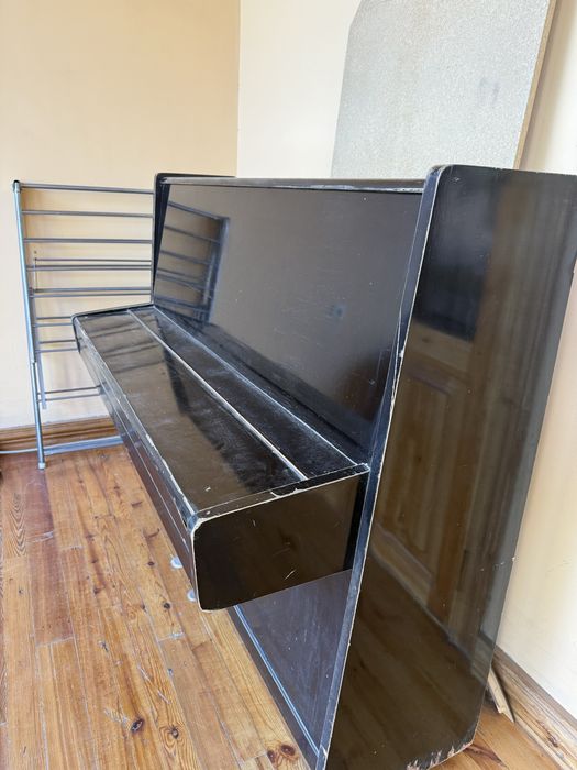 Продается пианино