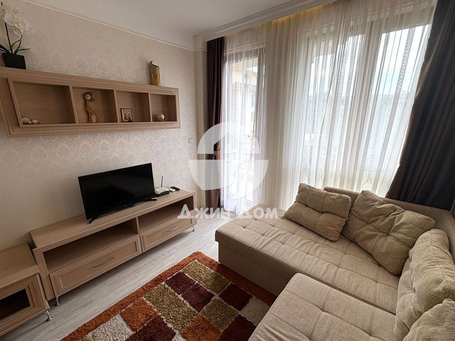 Продава се Двустаен апартамент в к.к. Слънчев бряг - 48 кв.м за 1052 €/кв.м - Снимка #2