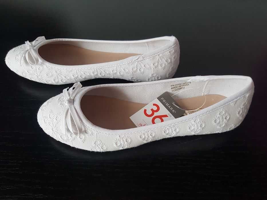 Balerini NOI albi cu dantela 36 (23 cm)