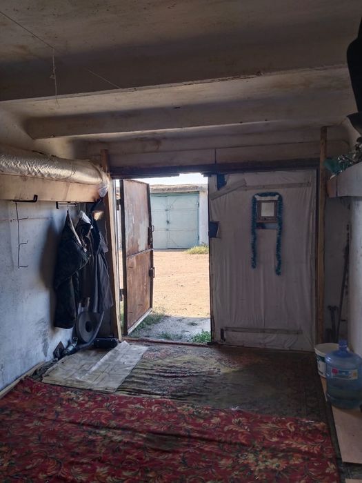 Гараж район ЦРП в отличном состоянии