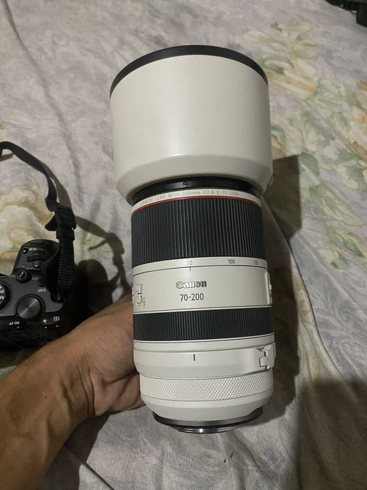 Canon R6 камера ва 70-200 RF обьектив сотилади.