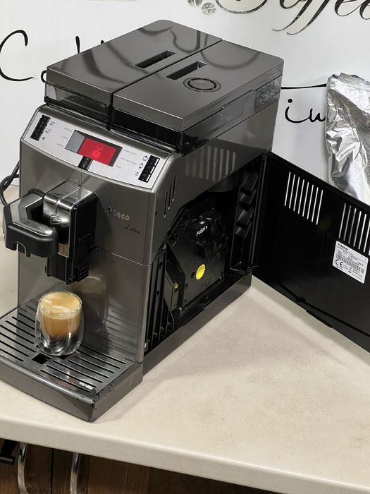 Кафемашина кафе автомат Saeco lirika с гаранция