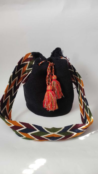 Mochila Wayuu колумбийска ръчно изработена тъкана чанта