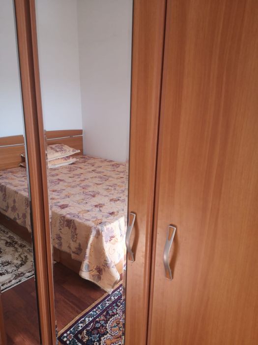 Inchiriez apartament