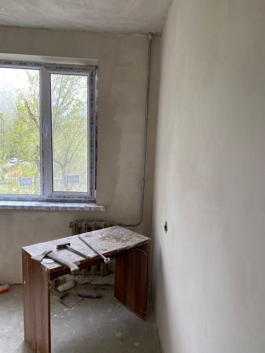Продам 2 клмнатную квартиру