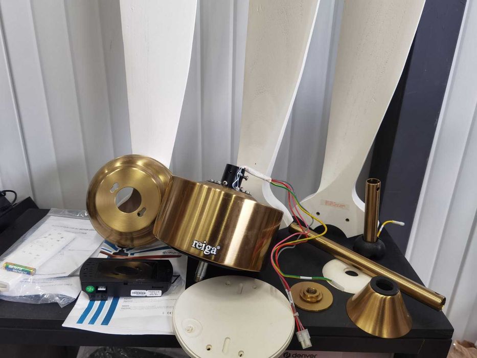 Интелигентен таванен вентилатор Reiga 165cm,WiFi, дистанционно, 6ск.