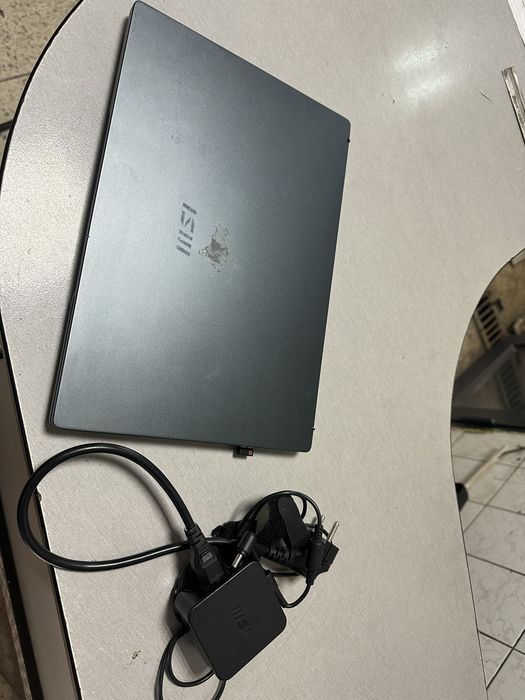 Продам ноутбук msi modern 14