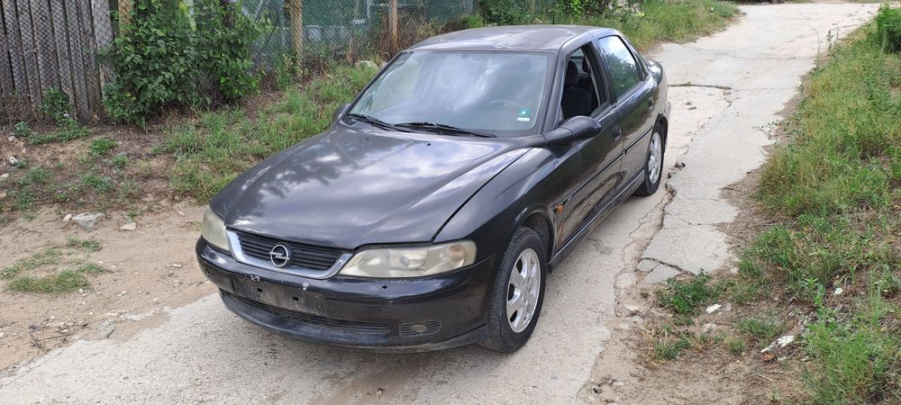 Опел Вектра Б на -части/Opel Vectra B 1.8 Z18XE na chasti