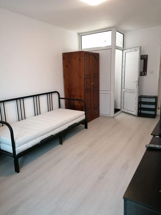 Дава се под наем Едностаен апартамент в София, Дианабад - 30 кв.м за 352 € - Снимка #1