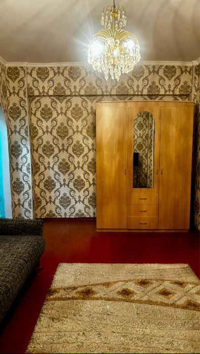 Продается ковер 2*2,5