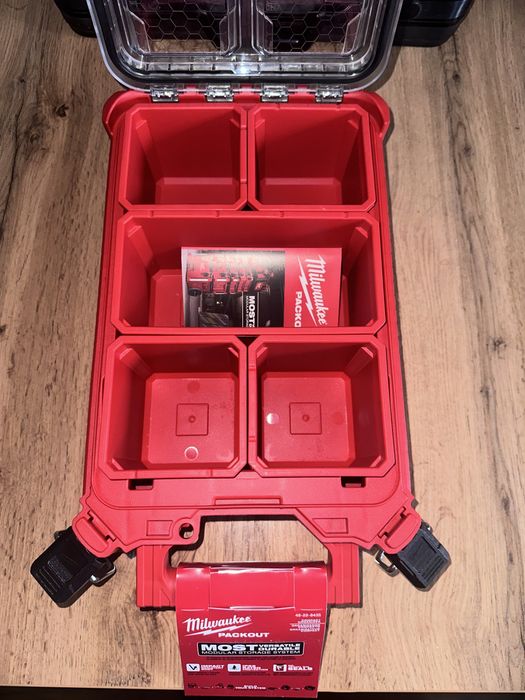 Milwaukee  Packout