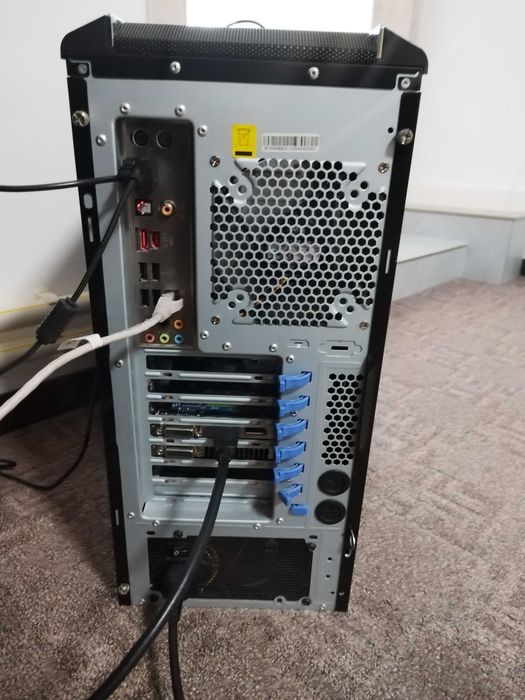 Unitate pc de vanzare