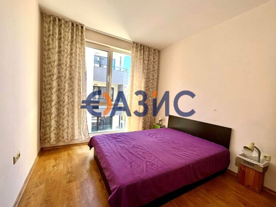 Продава се Двустаен апартамент в Несебър - 43 кв.м за 1745 €/кв.м - Снимка #2