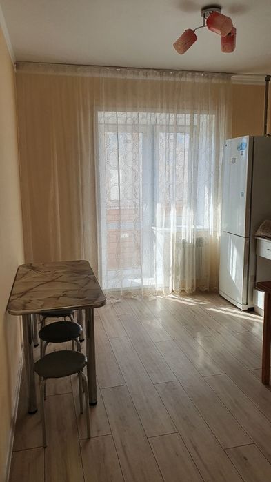 Сдаётся 2-ком.кв. ЦУМ,Wi-Fi,Плазма.