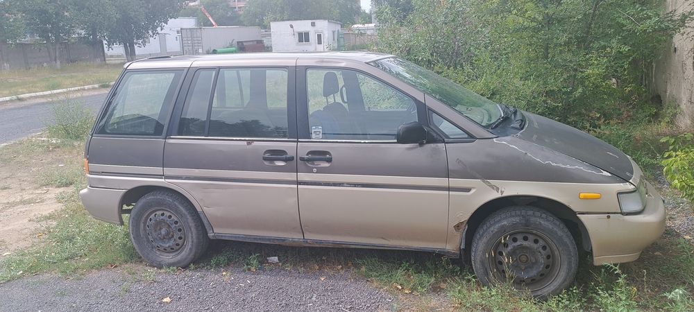 Продам нисан прерия