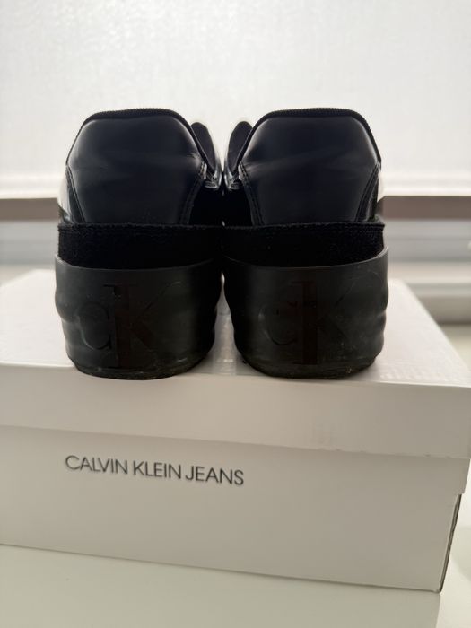 Обувки Calvin Klein (40 номер)