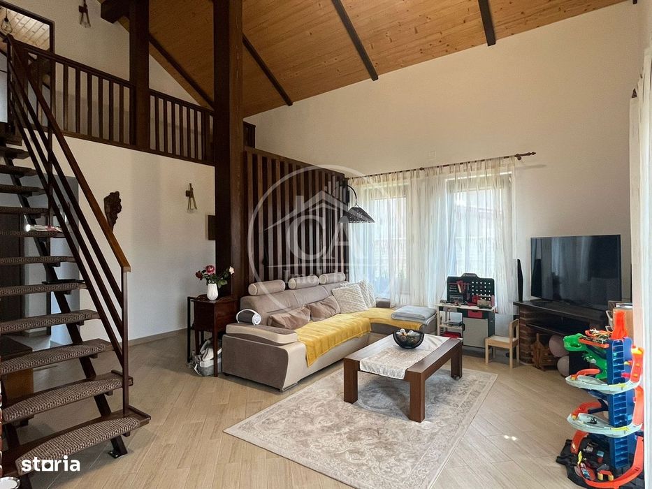 Casă P+subpantă cu 4 camere de vânzare în Cartierul Tineretului,Oradea