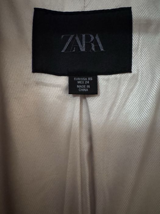 Яке с косъм ZARA