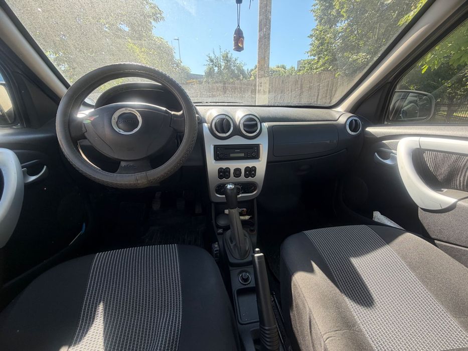Dacia Logan 1.4 GPL Landi Renzo + Benzină , AC, 158.000 km