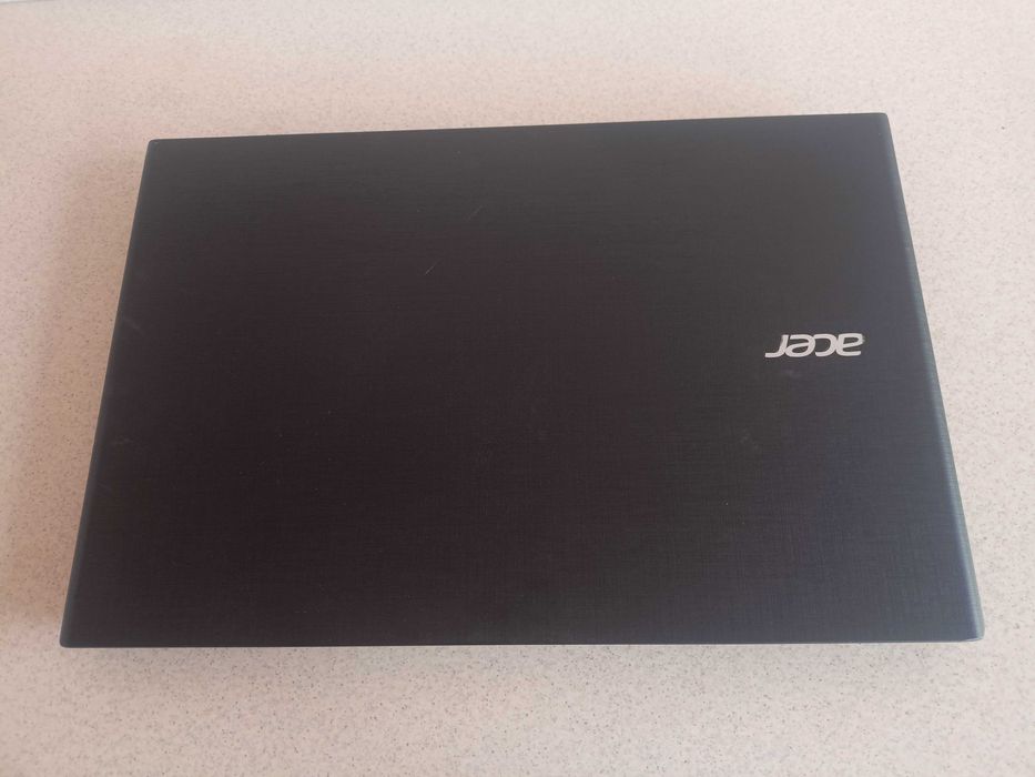 Laptop Acer E5-573G display 15,6 ram 8gb SSD 256gb Nvidia 920m