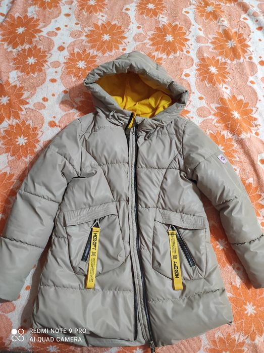 куртка весна, осень на девочку 9-10 лет